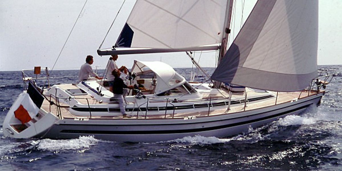 Noleggio occasionale di barca a vela con skipper istruttore nell'arcipelago toscano, isola d'elba